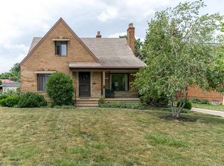 2780 Forestview Ave, Rocky River, OH 44116