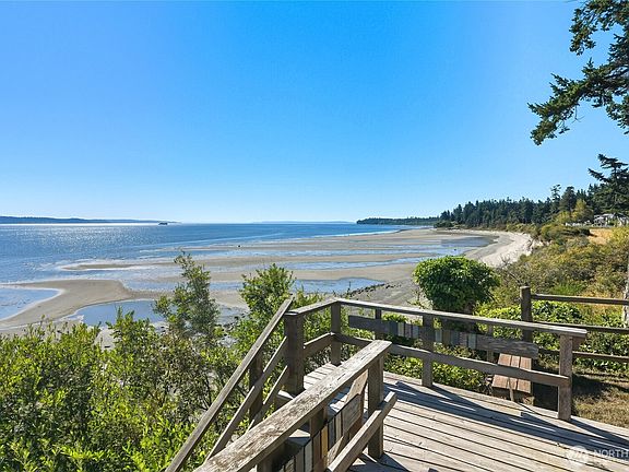 4th image of 376 Schwartz Road