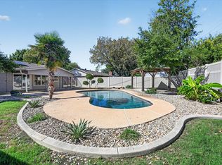 521 E Glendale St, Crowley, TX 76036