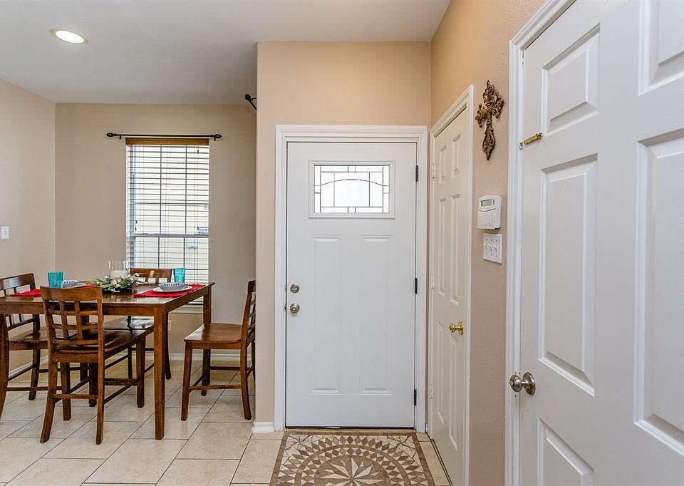 1st image of 16610 Cairngrove Ln