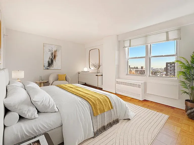 600 W 246th St #820 — Photo 2