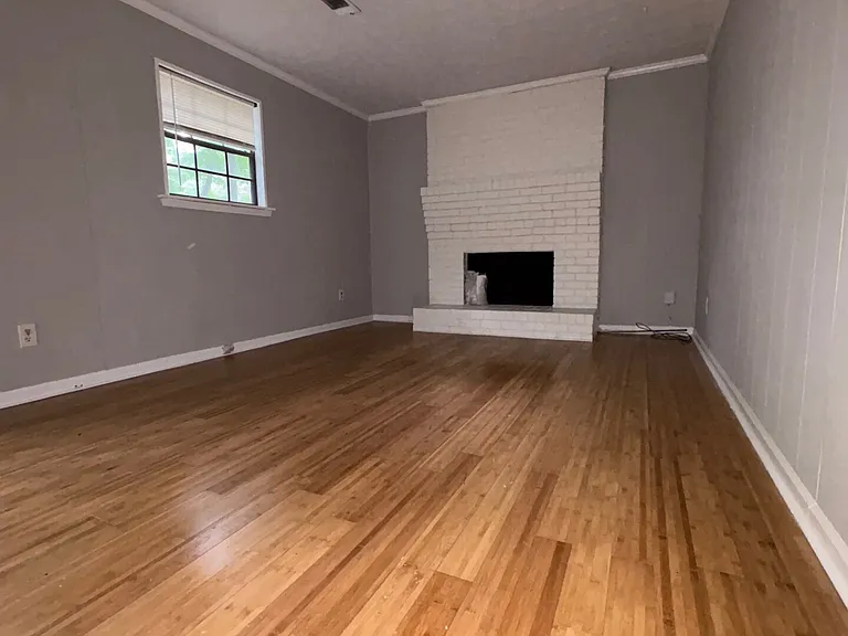 3932 Tanglewood Rd — Photo 6