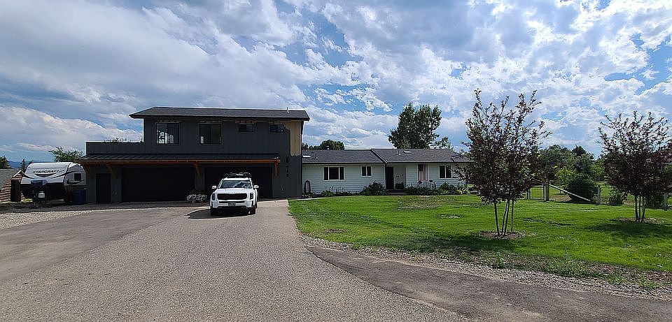 1st image of 740 Painted Canyon Dr