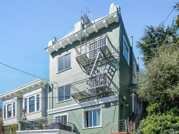 76 Saturn St, San Francisco, CA 94114