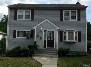 6 Saratoga Rd, White Plains, NY 10607