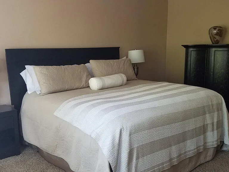 Master bedroom - with King bed