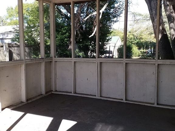 5th image of 3636 Humphrey Dr
