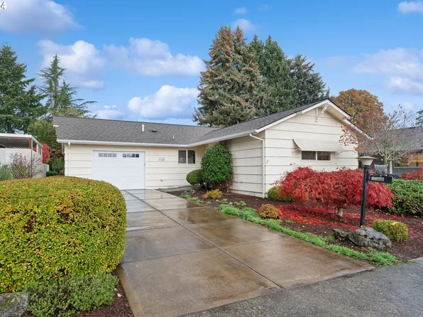 16340 SW King Charles Ave, King City, OR 97224