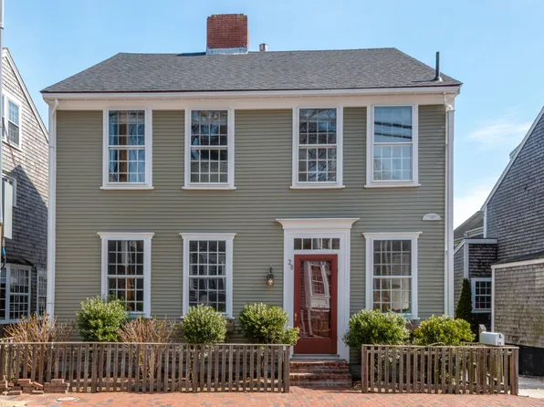 28 Union St, Nantucket, MA 02554