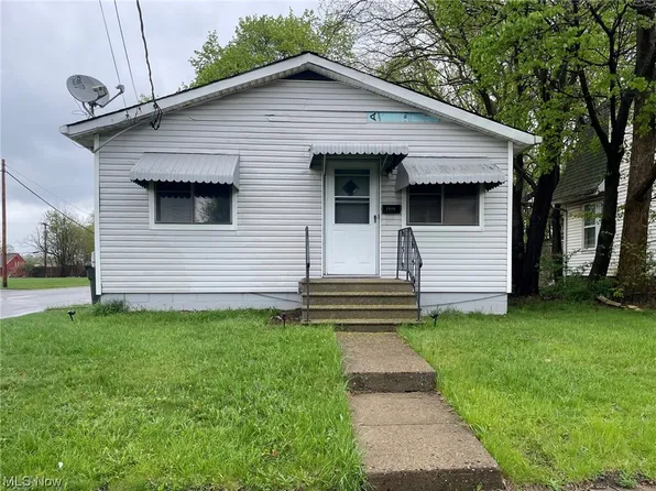 1834 Grace Ave NE, Canton, OH 44705