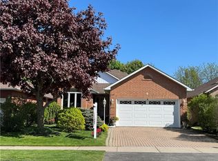 9 Premier Rd, Hamilton, ON L8B0B9