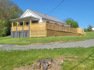 188 Kermit Rd, Weber City, VA 24290