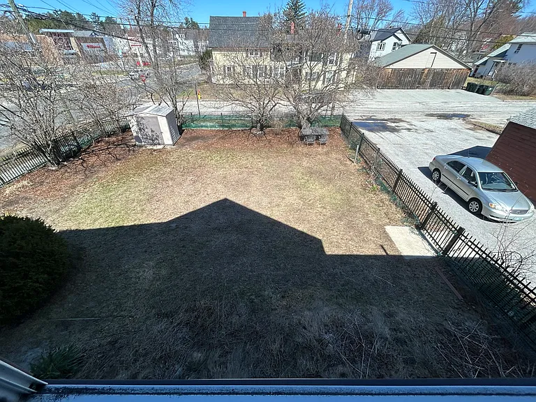 219 Mammoth Rd #1 — Photo 14
