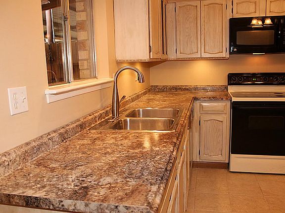 PLENTY OF COUNTER SPACE IN KITCHEN