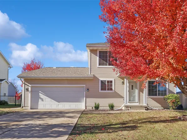 500 SE Cardinal Ln, Waukee, IA 50263