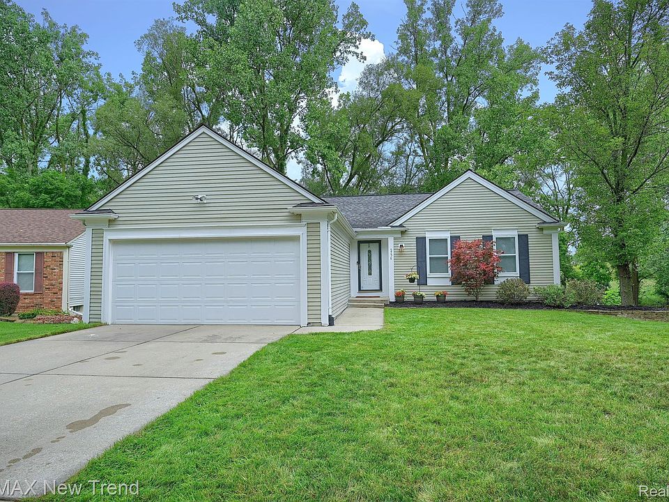1st image of 5758 King James Ln