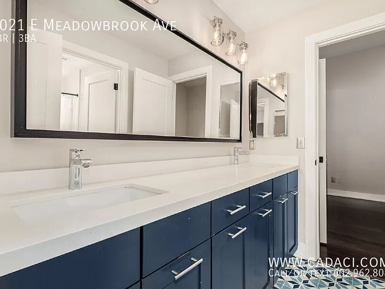 3021 E Meadowbrook Ave — Photo 21