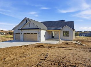 3330 Ocean Dr, Manhattan, KS 66503