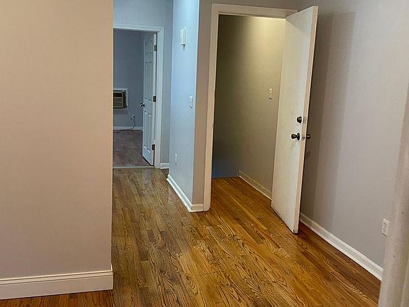 5th image of 19 Highland Ave Floor 2