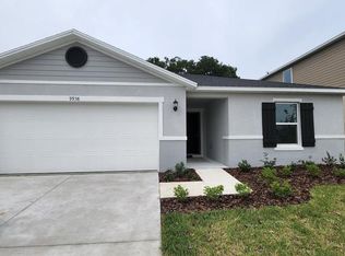 9938 Mesic Woods Ave, Seffner, FL 33584