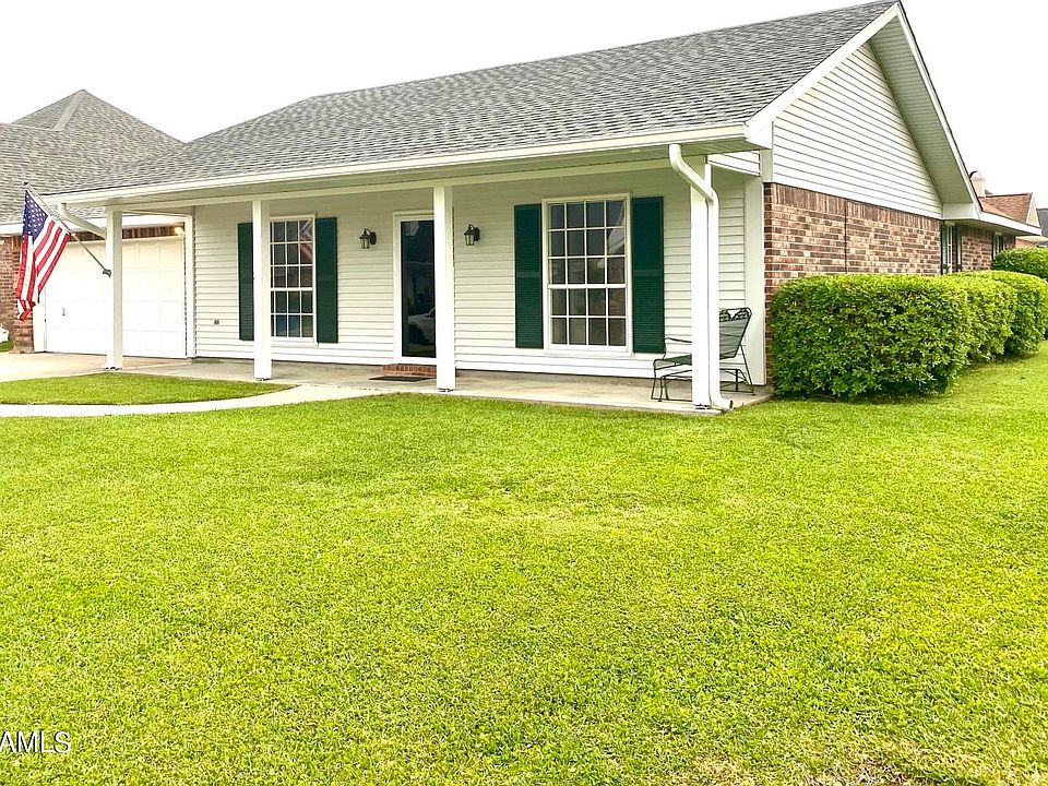 1st image of 209 Foxworth Dr