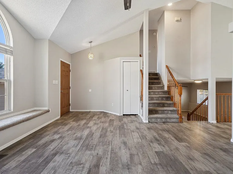 7430 Julynn Rd — Photo 7