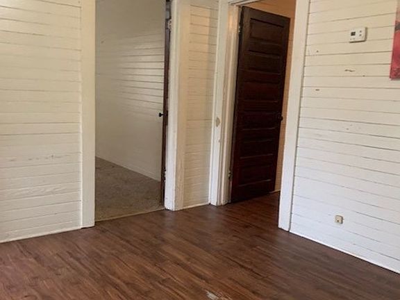 4th image of 312 E Balfour Ave