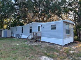 1111 N Point Lonesome Rd