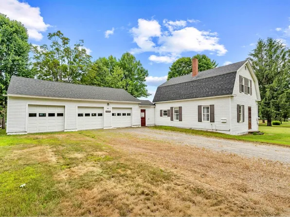 60 Lancaster Avenue, Dover-Foxcroft, ME 04426