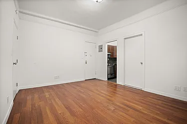 Rented by Cooper & Cooper Real Estate