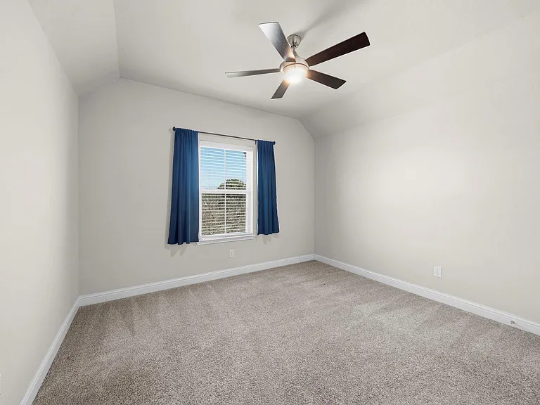 18611 Navarro Branch Dr — Photo 13