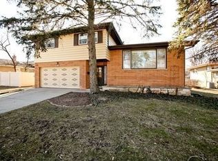 18450 Hood Ave, Homewood, IL 60430