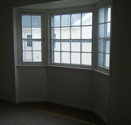 bay window