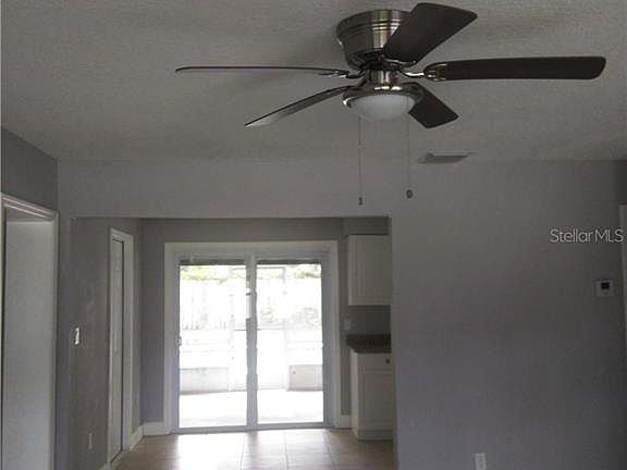 5th image of 4624 Balboa Dr #Z