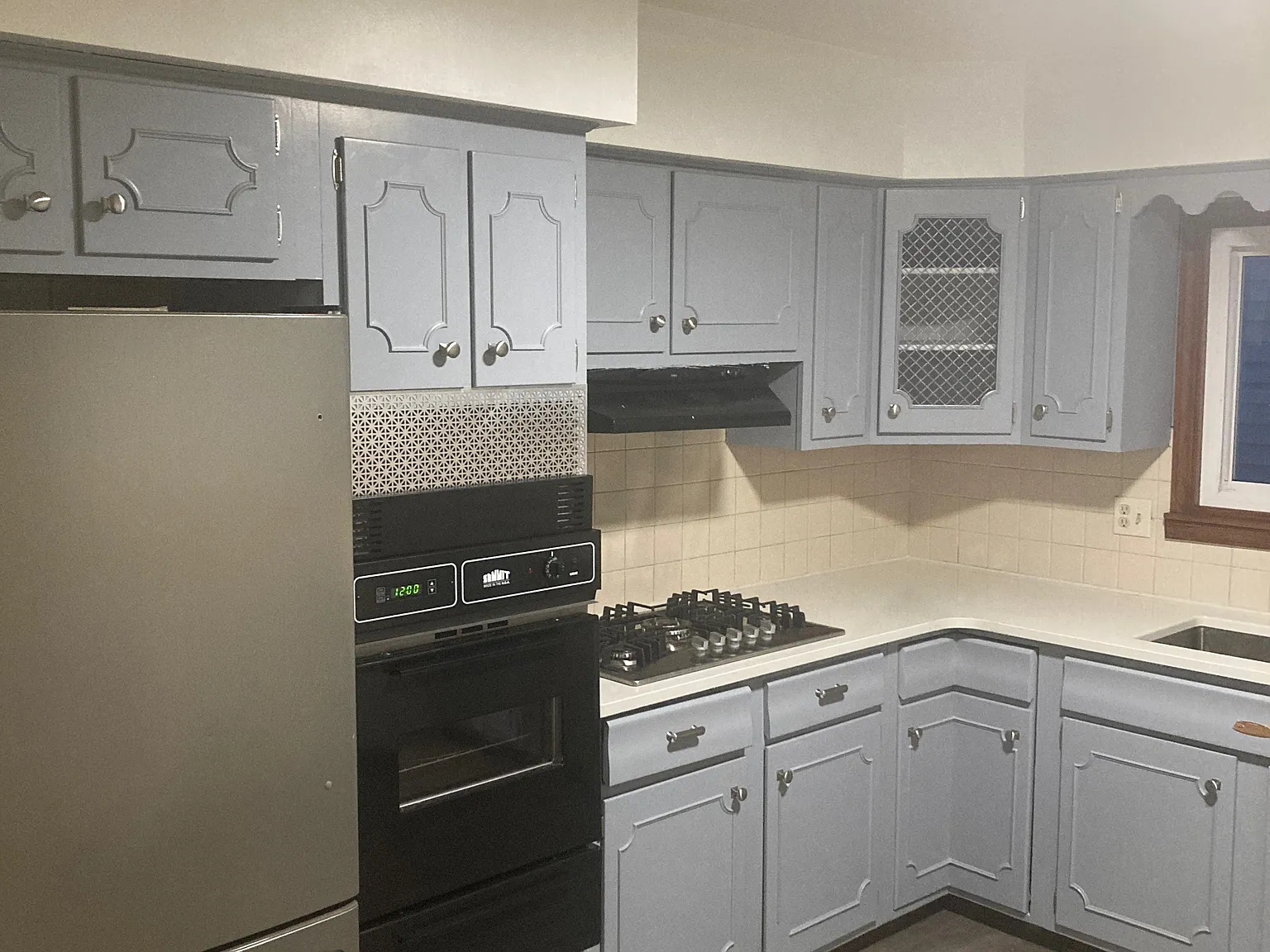 3 bed, 1200 sqft, $1,750 — Photo 1