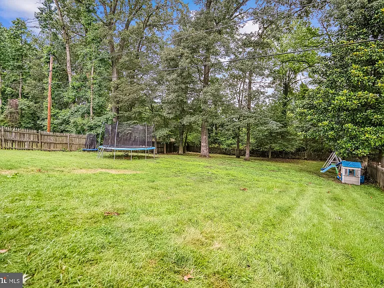 13000 Cheswood Ln — Photo 26