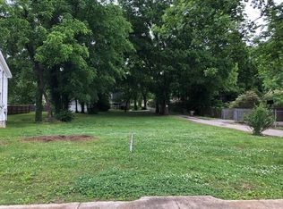 903 N 2nd St, Nashville, TN 37207