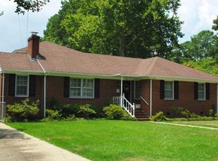 207 W 11th St, Washington, NC 27889