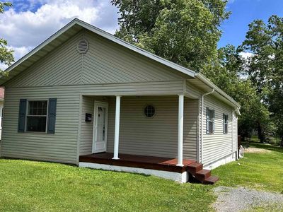 706 S Pine St, Zeigler, IL, 62999