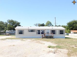 1702 S 16th St, Artesia, NM 88210