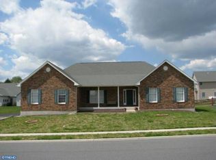 4 S Gabriel Dr, Bear, DE 19701