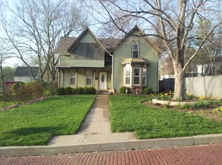 506 E Miami St, Paola, KS 66071