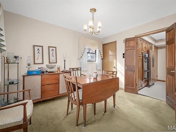 5th image of 227 Hernan Dr