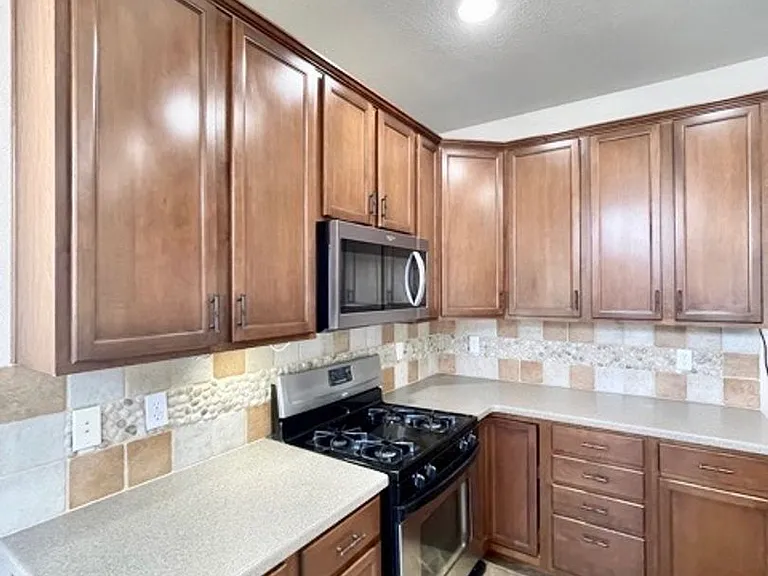 7778 Buckeye Tree Ln — Photo 15