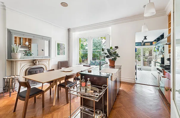 Rented by Brown Harris Stevens | media 10