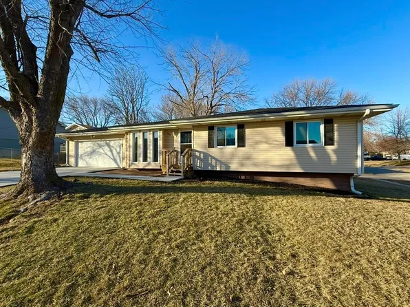 900 W Beal St, Lincoln, NE 68521