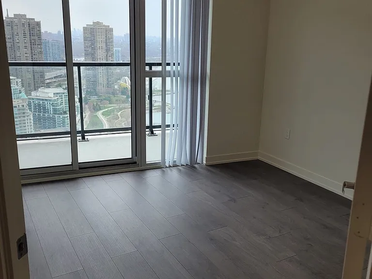38 Annie Craig Dr #3601 — Photo 3