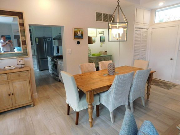 5th image of 35 Lawton Dr APT 136