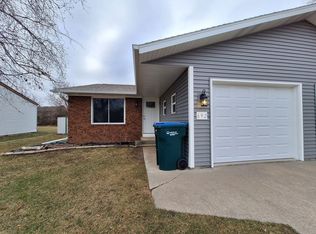 692-694 S Olson Ave #66767ACA5, Appleton, WI 54914