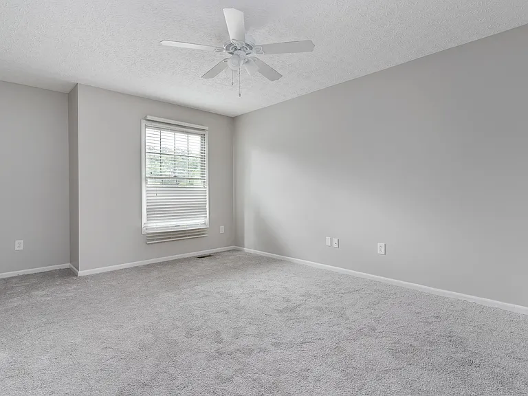 450 Hennigans Grove Rd — Photo 3